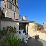 Daire Le Logis Du Chanoine, 50 M2 And Terrace Face To Cathedral *