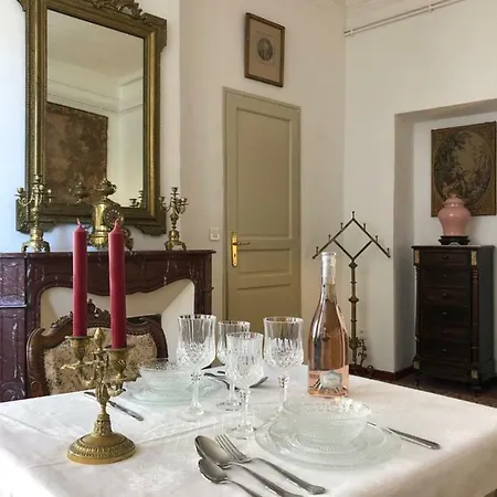 Le Logis Du Chanoine, 50 M2 And Terrace Face To Cathedral Apartment Béziers
