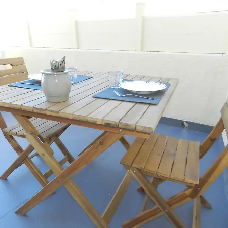 Le Logis Du Chanoine, 50 M2 And Terrace Face To Cathedral * Beziers