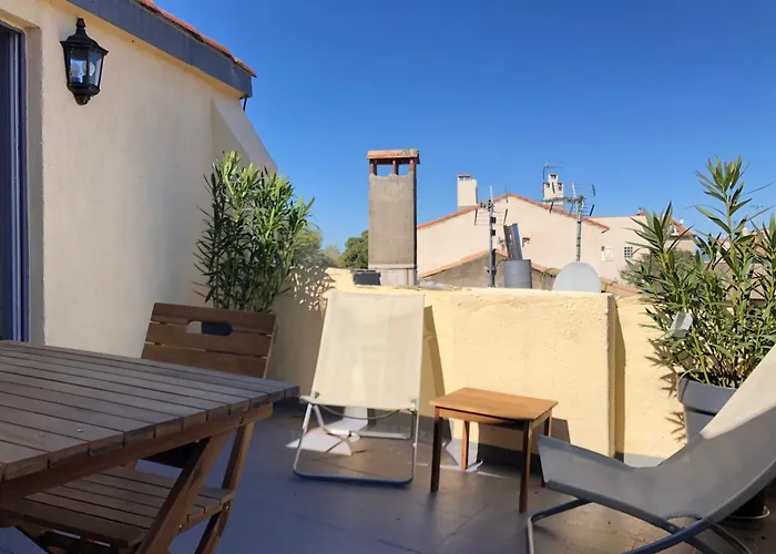 Apartament Le Logis Du Chanoine, 50 M2 And Terrace Face To Cathedral *